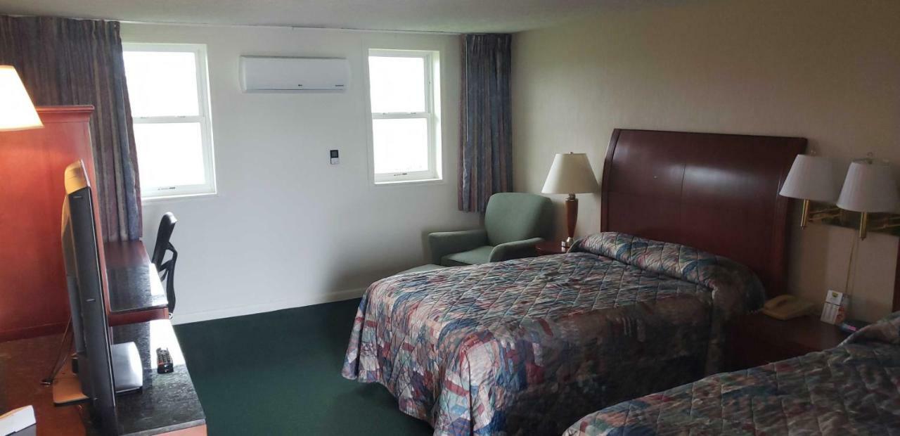 Huntingdon Motor Inn Exterior foto